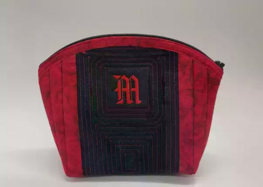 Mała torba z monogramem