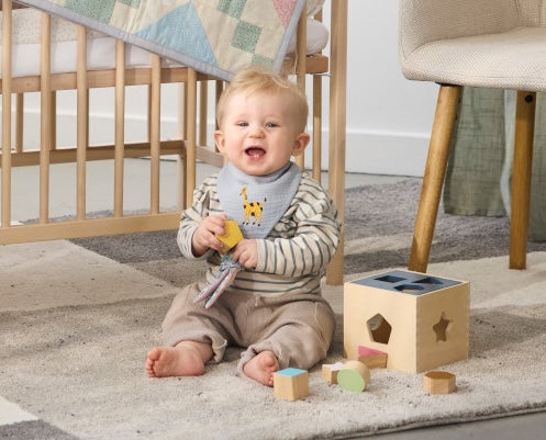 In-the-Hoop Snap Bib with Embroidery