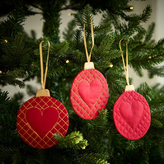 Ornamenti ricamati trapuntati - In The Hoop